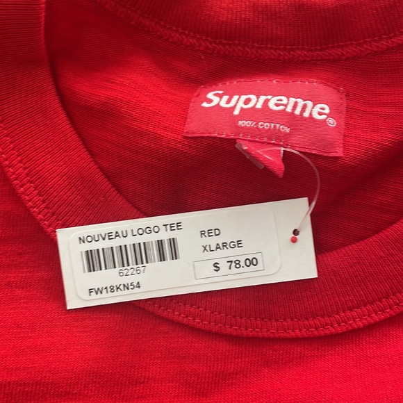 Supreme Nouveau Logo T Shirt - Picture 3 of 3